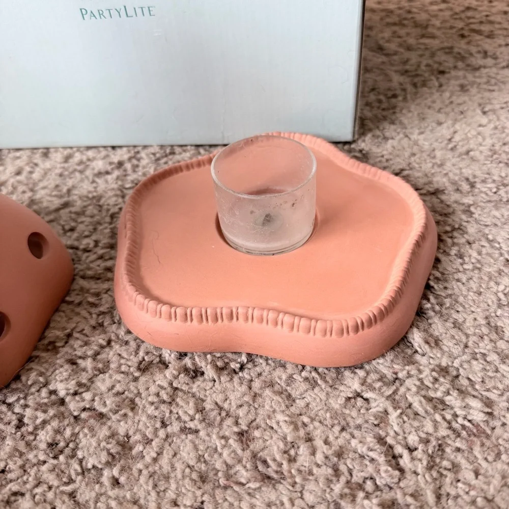PartyLite Frog Princess Terracotta Candle Holder Retired P7742 - Picture 3 of 8